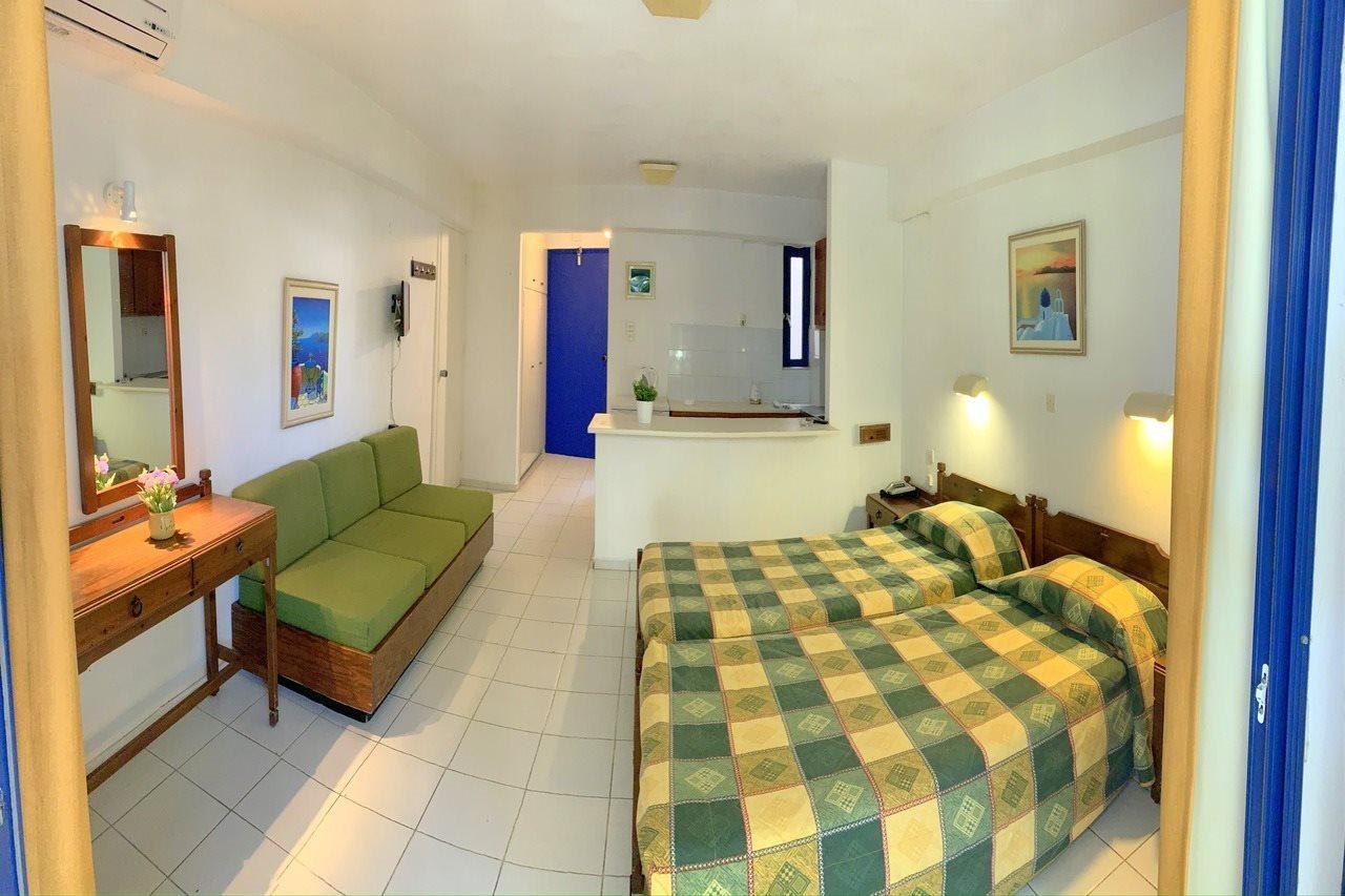 Kassavetis Hotell Hersonissos  Exteriör bild