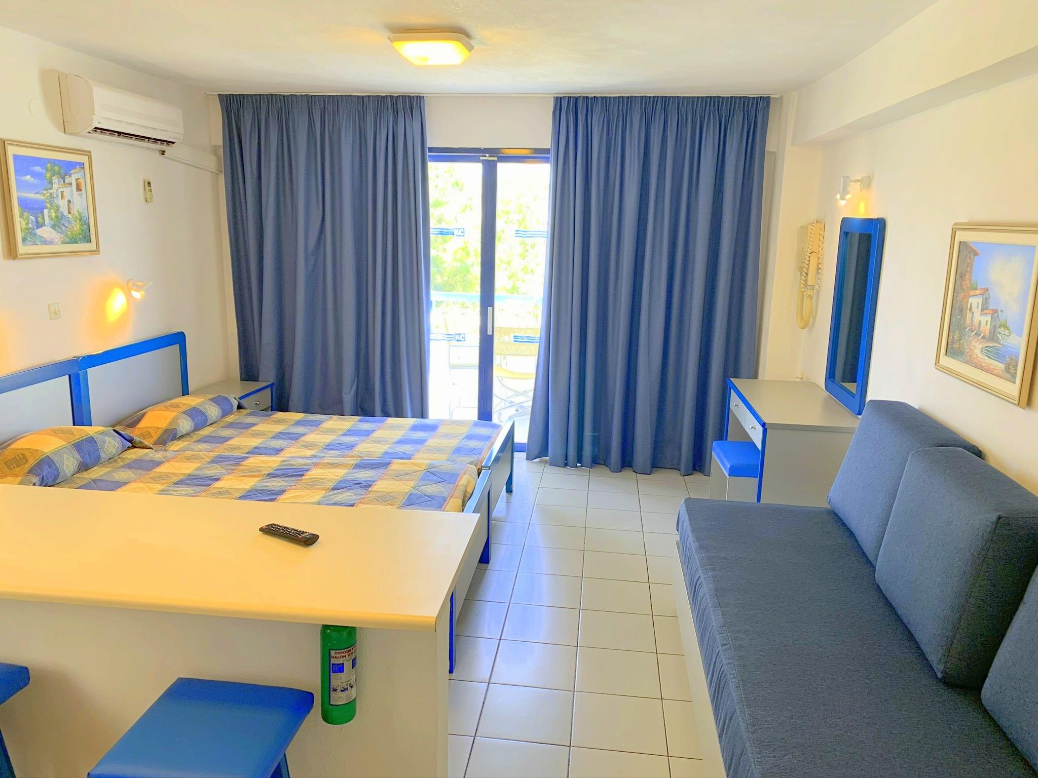 Kassavetis Hotell Hersonissos  Exteriör bild