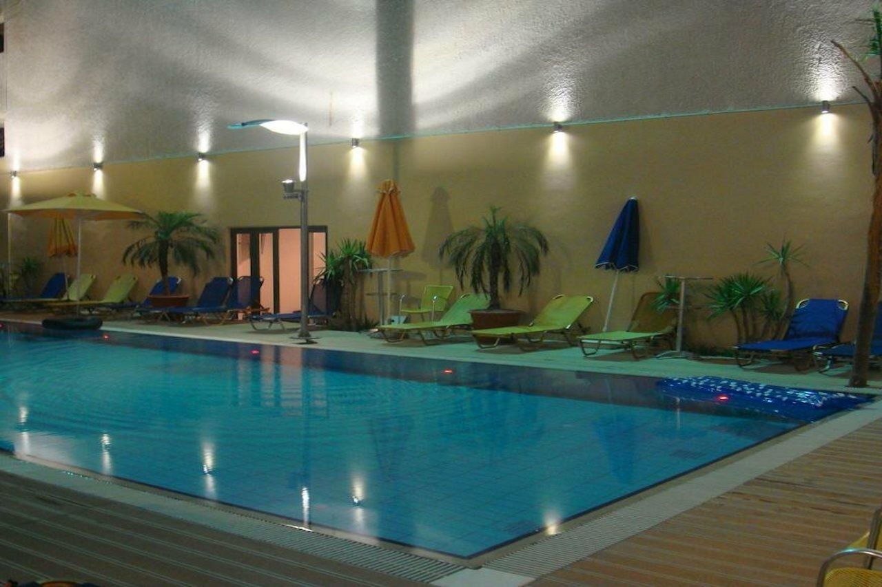 Kassavetis Hotell Hersonissos  Exteriör bild